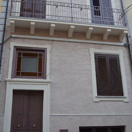 Bed & Breakfast Domus 4*