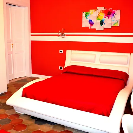 Domus Couette-café 4*