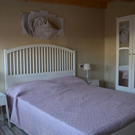 Bed & Breakfast Domus