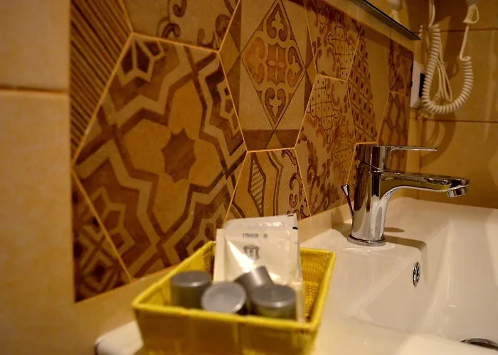 Domus Bed & Breakfast 4*