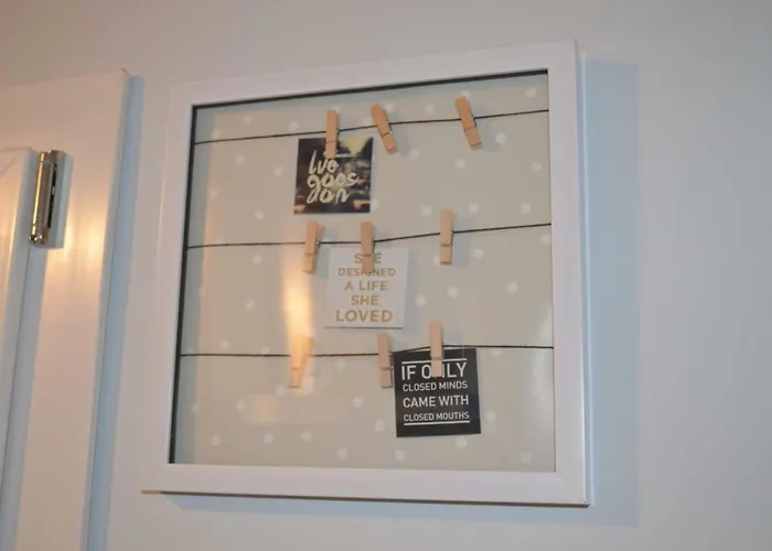 Domus Bed & Breakfast 4*